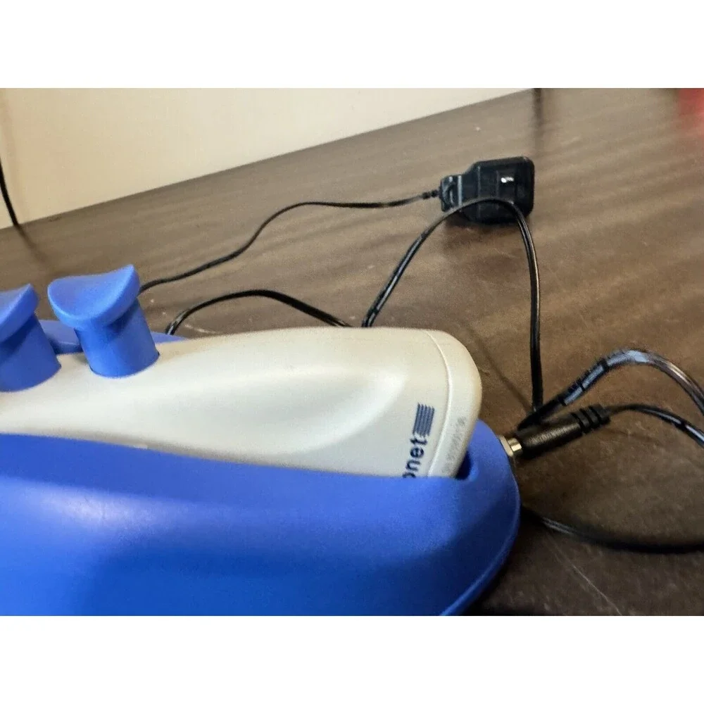 LABNET pipette controller 